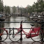 Bicicletas por las calles de Amsterdam