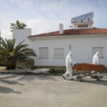 Velatorio de un difunto en Granada en estado de alerta por el coronavirus.